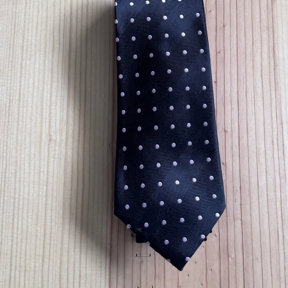 2/$20 Banana Republic 100% Silk Brown and Pink Polka Dot Tie